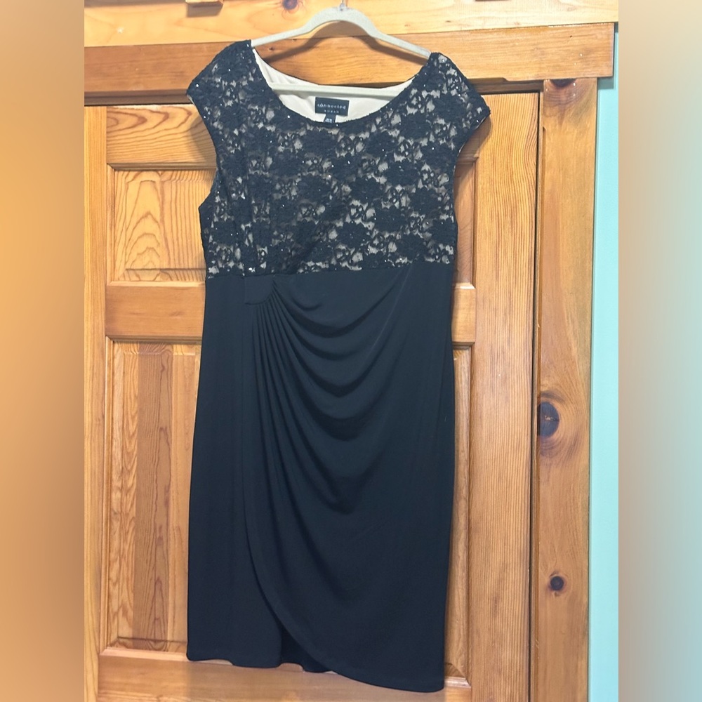 EUC. Connected Woman brand black cocktail mini dress. Size 20.